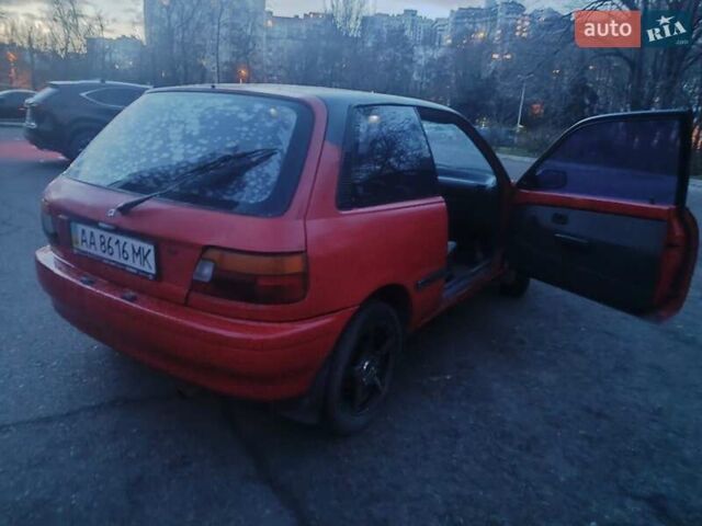 Червоний Тойота Старлет, об'ємом двигуна 1.3 л та пробігом 300 тис. км за 1350 $, фото 13 на Automoto.ua