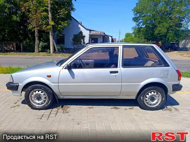 Тойота Старлет, объемом двигателя 1 л и пробегом 300 тыс. км за 1500 $, фото 2 на Automoto.ua