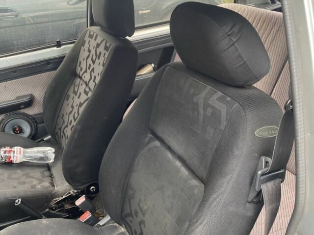 Сірий Тойота Старлет, об'ємом двигуна 1 л та пробігом 280 тис. км за 800 $, фото 5 на Automoto.ua