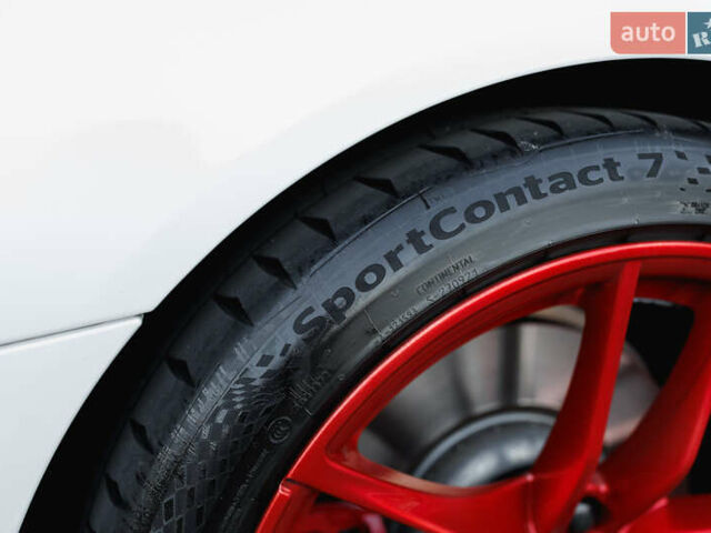 Белый Тойота Супра, объемом двигателя 3 л и пробегом 24 тыс. км за 50000 $, фото 15 на Automoto.ua