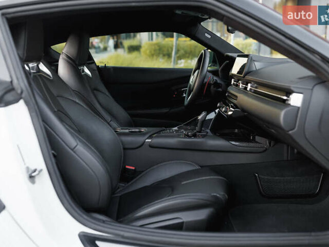 Белый Тойота Супра, объемом двигателя 3 л и пробегом 24 тыс. км за 50000 $, фото 40 на Automoto.ua