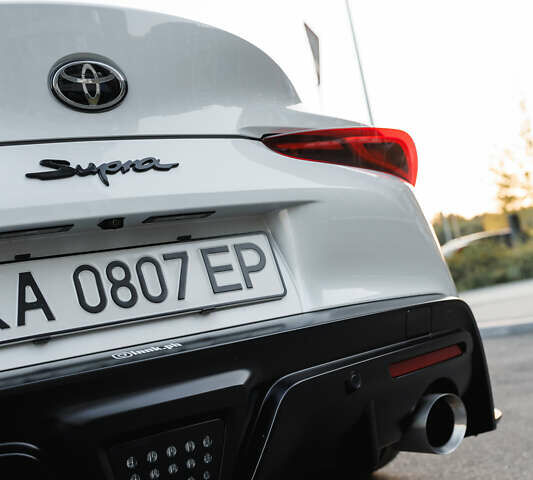 Белый Тойота Супра, объемом двигателя 3 л и пробегом 24 тыс. км за 50000 $, фото 19 на Automoto.ua