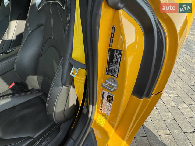 Желтый Тойота Супра, объемом двигателя 3 л и пробегом 17 тыс. км за 55555 $, фото 17 на Automoto.ua