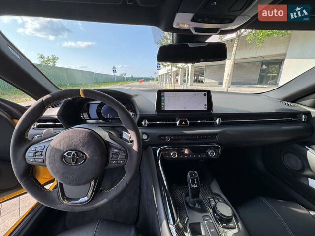 Желтый Тойота Супра, объемом двигателя 3 л и пробегом 17 тыс. км за 55555 $, фото 10 на Automoto.ua