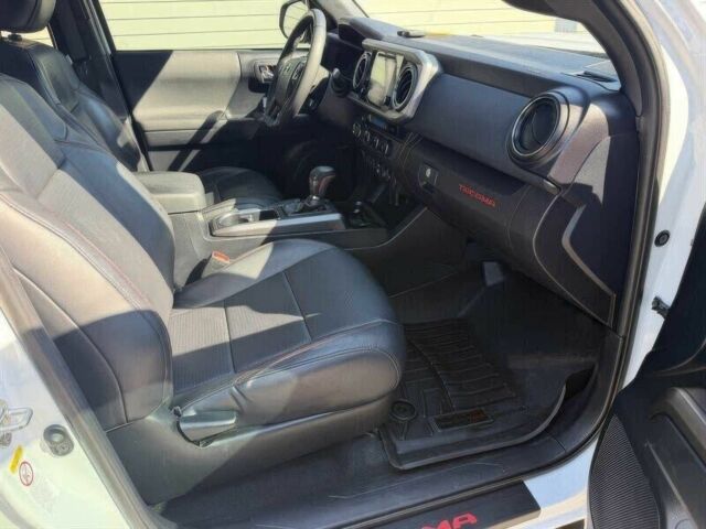 Белый Тойота Такома, объемом двигателя 3.5 л и пробегом 39 тыс. км за 22000 $, фото 10 на Automoto.ua