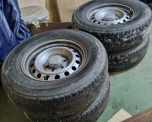 Бежевий Тойота Такома, об'ємом двигуна 2.7 л та пробігом 274 тис. км за 7500 $, фото 22 на Automoto.ua