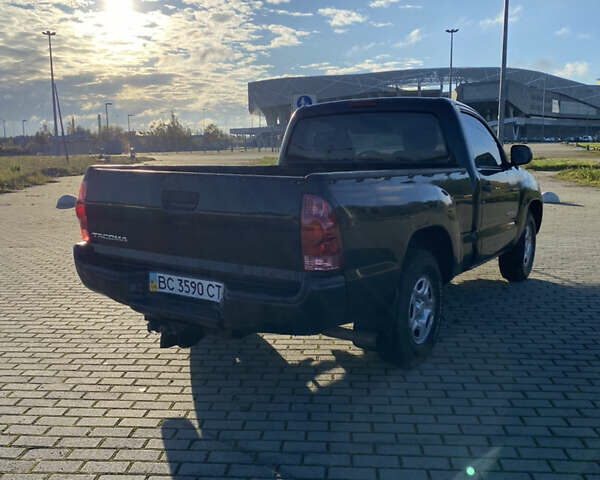 Черный Тойота Такома, объемом двигателя 2.69 л и пробегом 210 тыс. км за 5700 $, фото 14 на Automoto.ua