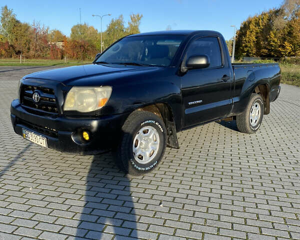 Черный Тойота Такома, объемом двигателя 2.69 л и пробегом 210 тыс. км за 5700 $, фото 3 на Automoto.ua