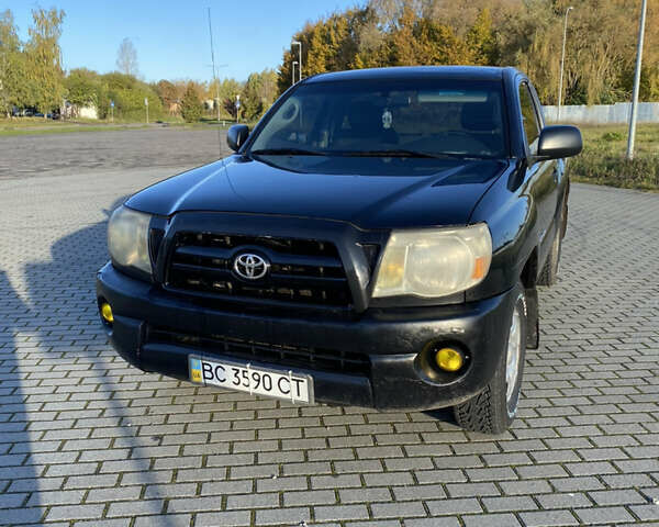 Черный Тойота Такома, объемом двигателя 2.69 л и пробегом 210 тыс. км за 5700 $, фото 5 на Automoto.ua