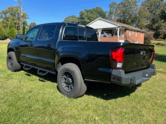 Чорний Тойота Такома, об'ємом двигуна 2.7 л та пробігом 38 тис. км за 10400 $, фото 3 на Automoto.ua