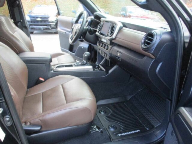 Черный Тойота Такома, объемом двигателя 3.5 л и пробегом 42 тыс. км за 10400 $, фото 9 на Automoto.ua