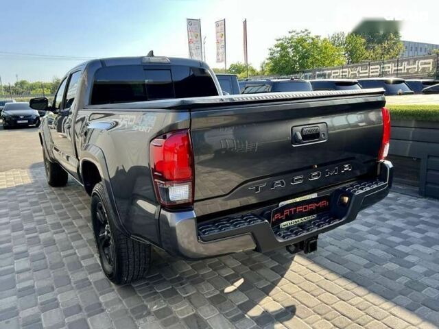 Тойота Такома, объемом двигателя 3.5 л и пробегом 35 тыс. км за 35900 $, фото 7 на Automoto.ua