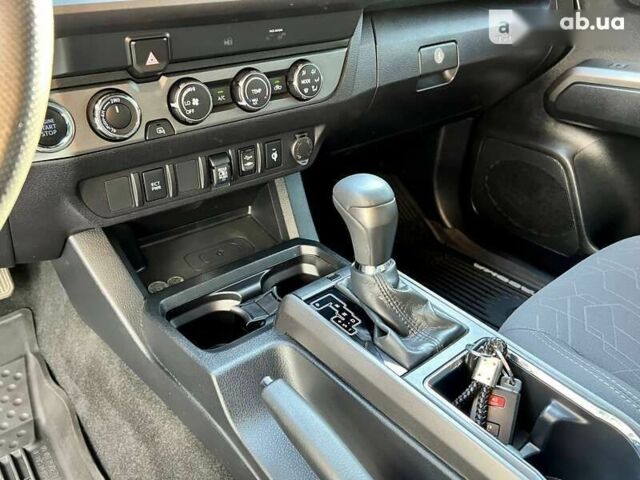 Тойота Такома, объемом двигателя 3.5 л и пробегом 35 тыс. км за 35900 $, фото 18 на Automoto.ua