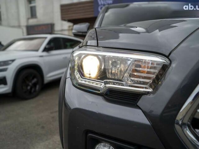 Тойота Такома, объемом двигателя 3.5 л и пробегом 55 тыс. км за 24000 $, фото 7 на Automoto.ua