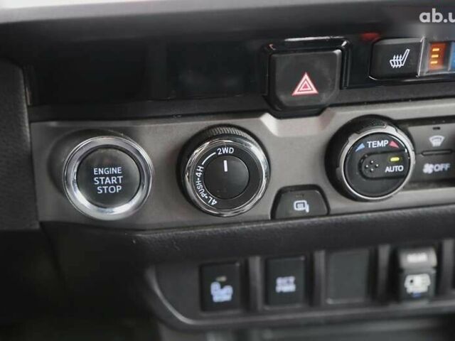 Тойота Такома, объемом двигателя 3.5 л и пробегом 92 тыс. км за 26500 $, фото 20 на Automoto.ua
