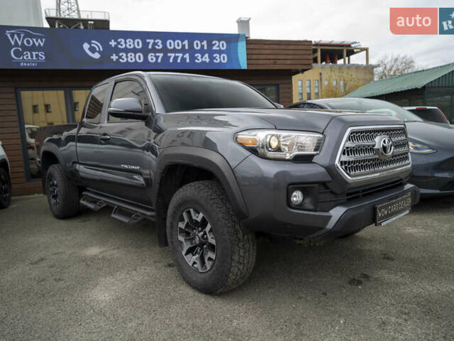 Сірий Тойота Такома, об'ємом двигуна 3.46 л та пробігом 55 тис. км за 24900 $, фото 3 на Automoto.ua