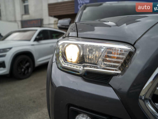 Сірий Тойота Такома, об'ємом двигуна 3.46 л та пробігом 55 тис. км за 24900 $, фото 7 на Automoto.ua