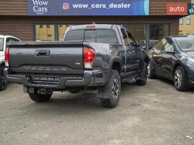 Сірий Тойота Такома, об'ємом двигуна 3.46 л та пробігом 55 тис. км за 24900 $, фото 12 на Automoto.ua