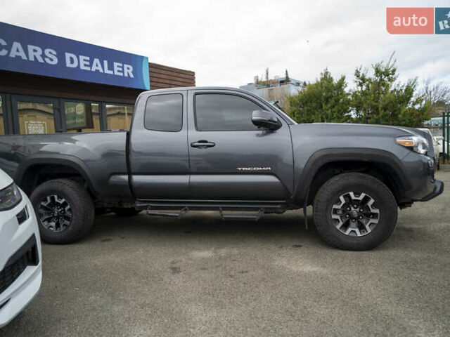 Сірий Тойота Такома, об'ємом двигуна 3.46 л та пробігом 55 тис. км за 24900 $, фото 4 на Automoto.ua