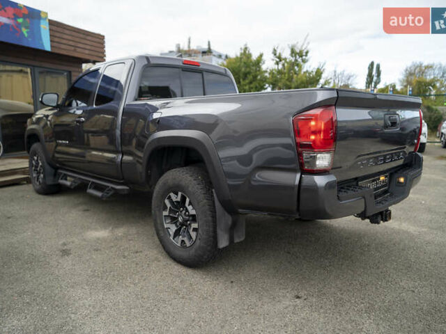 Сірий Тойота Такома, об'ємом двигуна 3.46 л та пробігом 55 тис. км за 24900 $, фото 14 на Automoto.ua