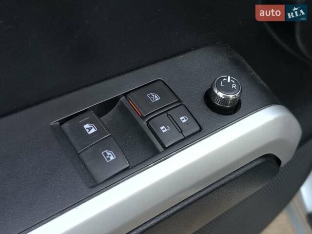 Серый Тойота Такома, объемом двигателя 3.46 л и пробегом 227 тыс. км за 18990 $, фото 21 на Automoto.ua