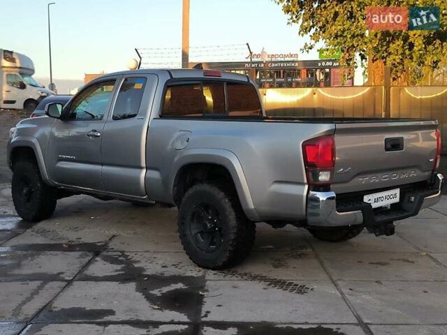 Серый Тойота Такома, объемом двигателя 3.46 л и пробегом 227 тыс. км за 18990 $, фото 4 на Automoto.ua