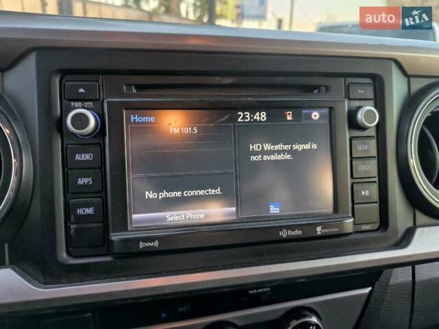 Серый Тойота Такома, объемом двигателя 3.46 л и пробегом 227 тыс. км за 18990 $, фото 16 на Automoto.ua