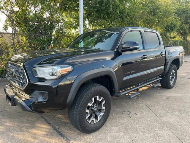 Серый Тойота Такома, объемом двигателя 3.5 л и пробегом 32 тыс. км за 25000 $, фото 2 на Automoto.ua