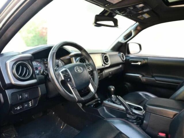 Серый Тойота Такома, объемом двигателя 3.5 л и пробегом 31 тыс. км за 19000 $, фото 7 на Automoto.ua