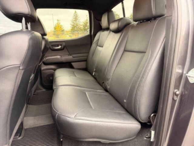 Серый Тойота Такома, объемом двигателя 3.5 л и пробегом 10 тыс. км за 23000 $, фото 9 на Automoto.ua