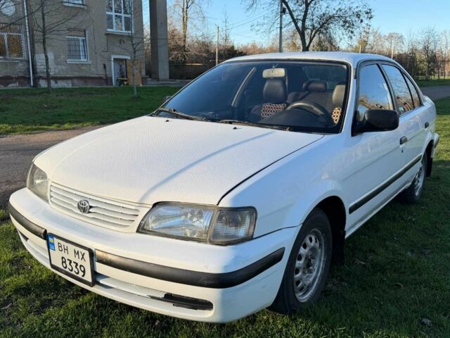 Белый Тойота Терцел, объемом двигателя 1.3 л и пробегом 365 тыс. км за 3300 $, фото 1 на Automoto.ua