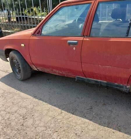 Тойота Терцел 1983 у Одесі на Automoto.ua Червоний Тойота Терцел, об'ємом двигуна 0 л та пробігом 250 тис. км за 300 $, фото 3 на Automoto.ua