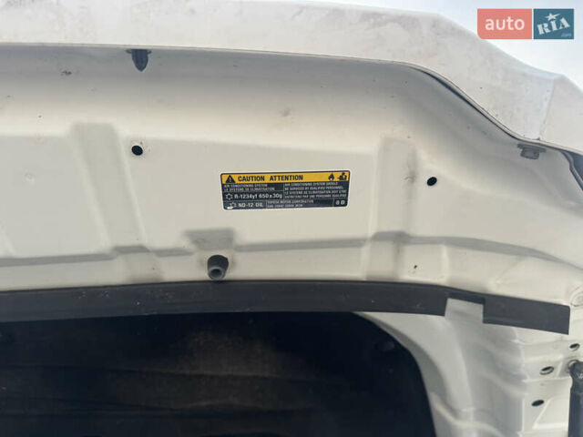 Белый Тойота Тундра, объемом двигателя 5.66 л и пробегом 142 тыс. км за 43700 $, фото 13 на Automoto.ua