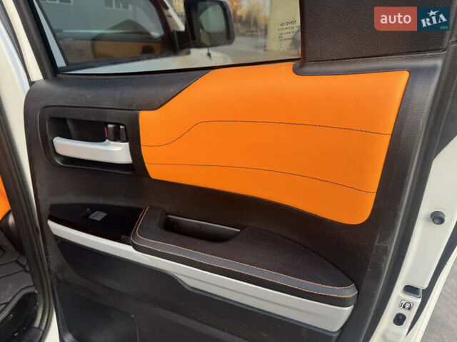 Белый Тойота Тундра, объемом двигателя 5.66 л и пробегом 142 тыс. км за 43700 $, фото 18 на Automoto.ua