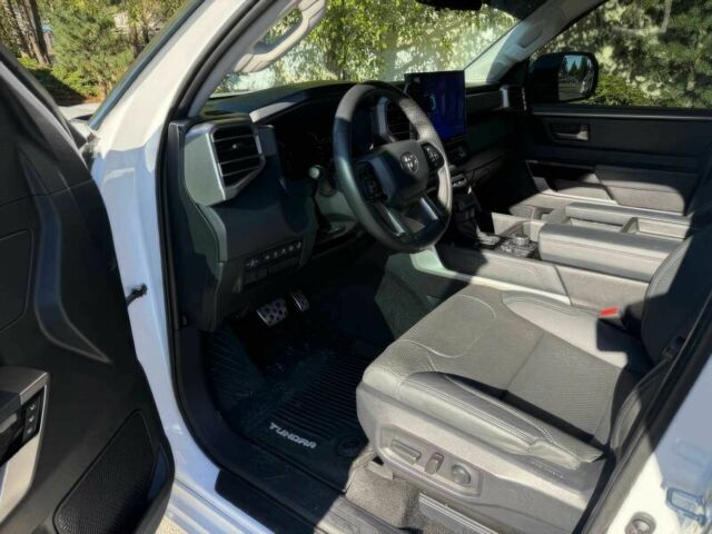 Білий Тойота Тундра, об'ємом двигуна 3.4 л та пробігом 16 тис. км за 19500 $, фото 7 на Automoto.ua