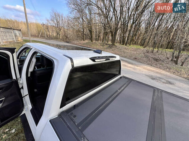 Білий Тойота Тундра, об'ємом двигуна 3.45 л та пробігом 55 тис. км за 75000 $, фото 31 на Automoto.ua