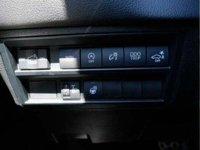 Білий Тойота Тундра, об'ємом двигуна 3.4 л та пробігом 27 тис. км за 19500 $, фото 12 на Automoto.ua