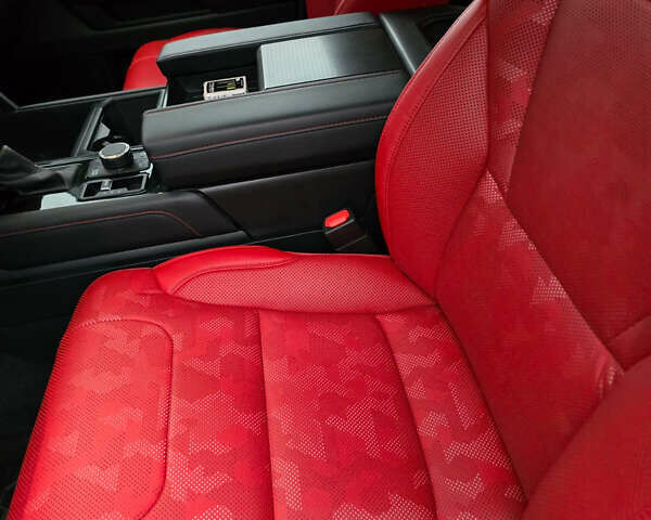 Белый Тойота Тундра, объемом двигателя 3.45 л и пробегом 4 тыс. км за 84848 $, фото 27 на Automoto.ua