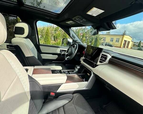 Белый Тойота Тундра, объемом двигателя 3.45 л и пробегом 40 тыс. км за 92500 $, фото 25 на Automoto.ua