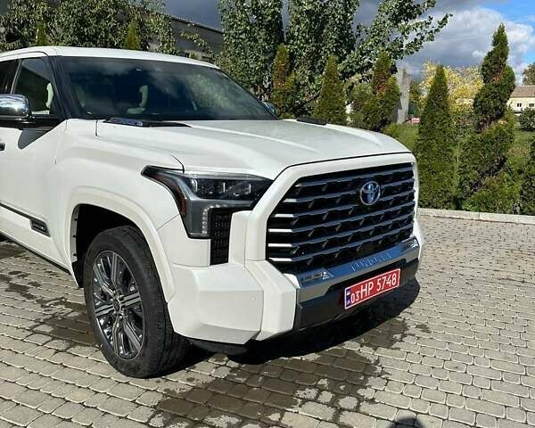 Белый Тойота Тундра, объемом двигателя 3.45 л и пробегом 40 тыс. км за 92500 $, фото 19 на Automoto.ua