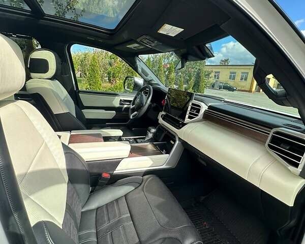 Белый Тойота Тундра, объемом двигателя 3.45 л и пробегом 40 тыс. км за 92500 $, фото 24 на Automoto.ua
