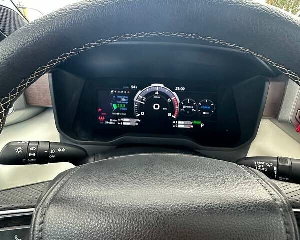 Белый Тойота Тундра, объемом двигателя 3.45 л и пробегом 40 тыс. км за 92500 $, фото 32 на Automoto.ua