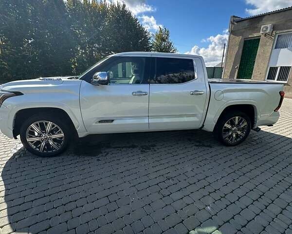 Белый Тойота Тундра, объемом двигателя 3.45 л и пробегом 40 тыс. км за 92500 $, фото 7 на Automoto.ua