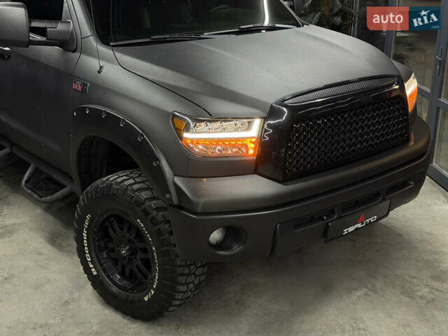 Черный Тойота Тундра, объемом двигателя 5.7 л и пробегом 158 тыс. км за 19900 $, фото 3 на Automoto.ua