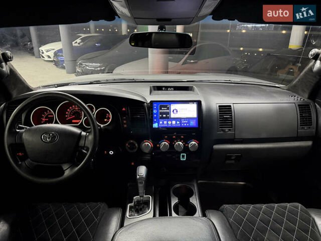 Черный Тойота Тундра, объемом двигателя 5.7 л и пробегом 158 тыс. км за 19900 $, фото 25 на Automoto.ua