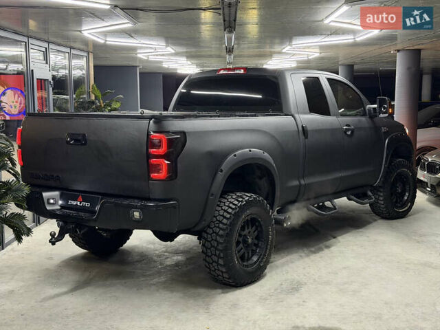 Черный Тойота Тундра, объемом двигателя 5.7 л и пробегом 158 тыс. км за 19900 $, фото 13 на Automoto.ua