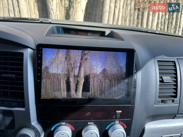 Черный Тойота Тундра, объемом двигателя 5.7 л и пробегом 283 тыс. км за 16500 $, фото 30 на Automoto.ua