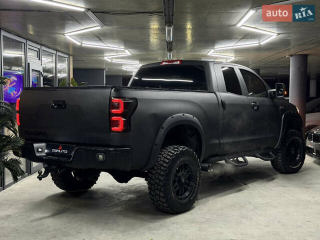 Черный Тойота Тундра, объемом двигателя 5.7 л и пробегом 158 тыс. км за 19900 $, фото 14 на Automoto.ua