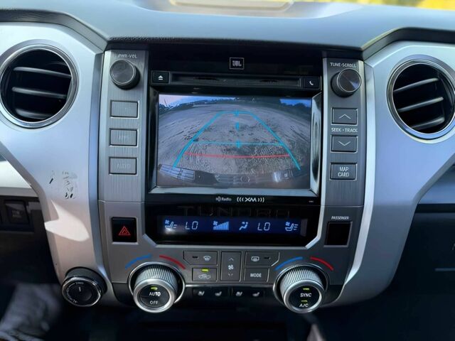 Черный Тойота Тундра, объемом двигателя 5.7 л и пробегом 89 тыс. км за 14900 $, фото 10 на Automoto.ua