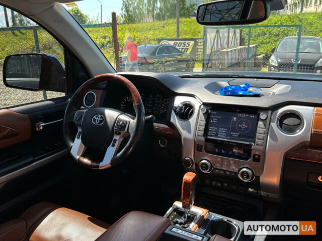 Черный Тойота Тундра, объемом двигателя 5.7 л и пробегом 33 тыс. км за 60999 $, фото 20 на Automoto.ua